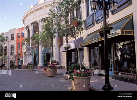 rodeo drive tiendas